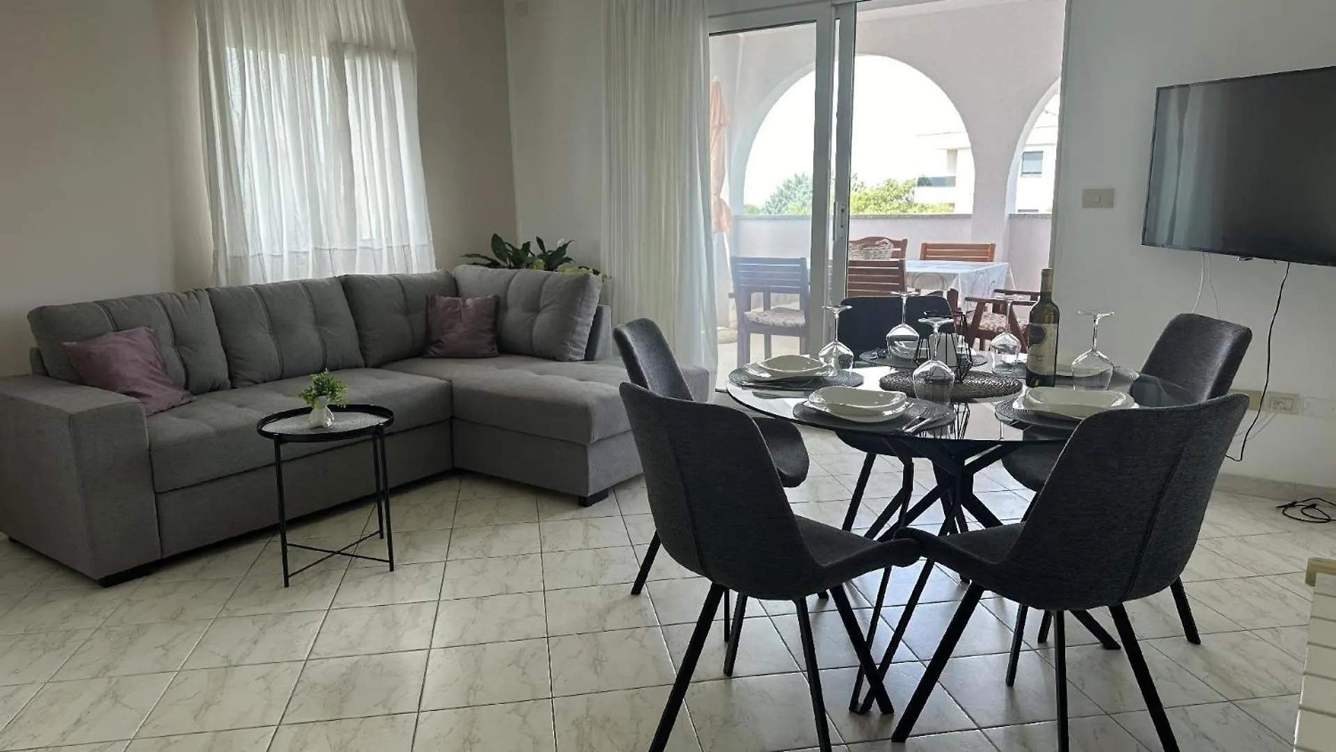 Ferienwohnung Fuer 5 Personen Ca 57 Qm In Peroj, Istrien Istrische Riviera Перой